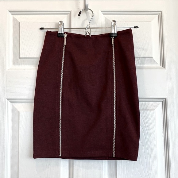 Maroon Wine Red Double-Zip Front Mini Skirt - Picture 1 of 4